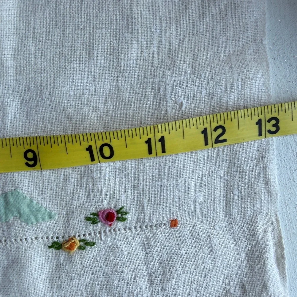 Vintage Hand Embroidered Floral Linen Table Runner Dresser Scarf Set White Tan
